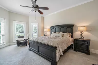 1881 Valley View, Tyler, TX 75703 - Photo 7