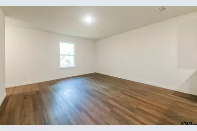 807 W Morris Street, Tyler, TX 75702 - Photo 5