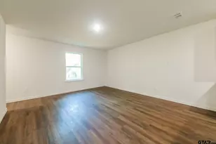 807 W Morris St, Tyler, TX 75702 - Photo 5