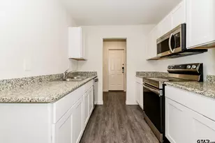 613 S Baxter, Tyler, TX 75701 - Photo 9