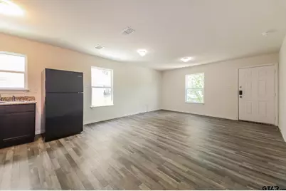 2525 N Tenneha Avenue, Tyler, TX 75702 - Photo 9