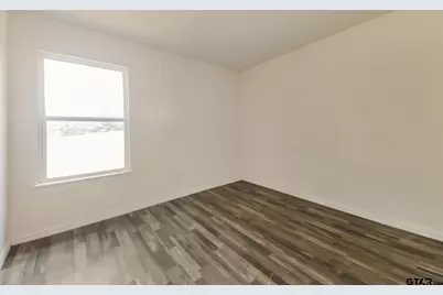 2525 N Tenneha Avenue, Tyler, TX 75702 - Photo 13