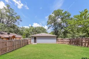 2525 N Tenneha Ave, Tyler, TX 75702 - Photo 21