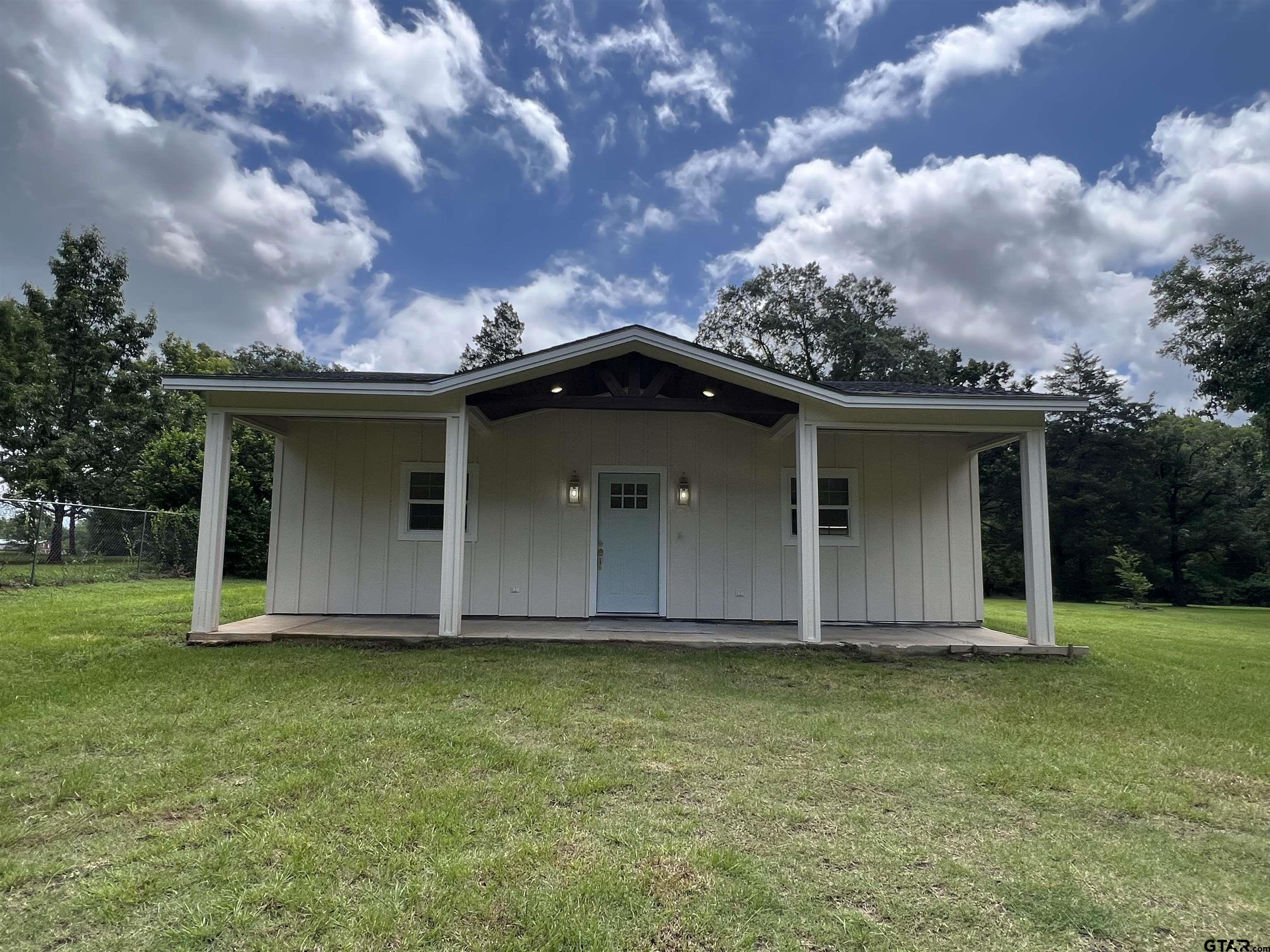 180 Lovers Ln, Alto, TX 75925 - MLS 25009101 - Coldwell Banker