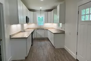 180 Lovers Ln, Alto, TX 75925 - Photo 5