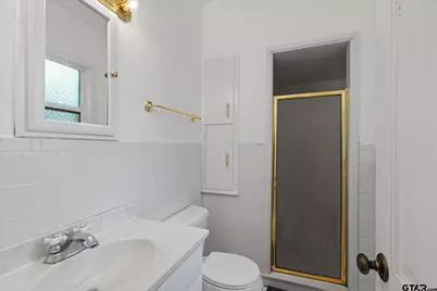 513 E Young, Longview, TX 75602 - Photo 29