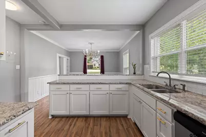 513 E Young, Longview, TX 75602 - Photo 21