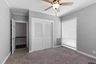 513 E Young, Longview, TX 75602 - Photo 33