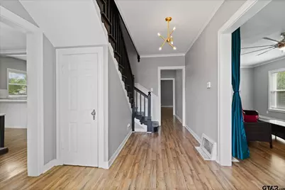 513 E Young, Longview, TX 75602 - Photo 9