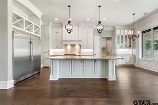 7532 Northlake Dr, Tyler, TX 75703 - Photo 13