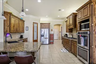 3449 Abes Landing Dr, Granbury, TX 76049 - Photo 7