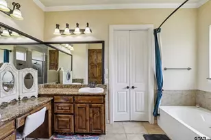 3449 Abes Landing Dr, Granbury, TX 76049 - Photo 15