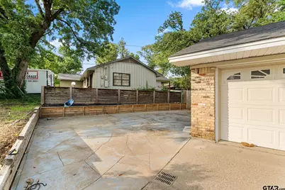 3200 Decharles, Tyler, TX 75701 - Photo 39