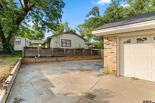 3200 Decharles, Tyler, TX 75701 - Photo 39