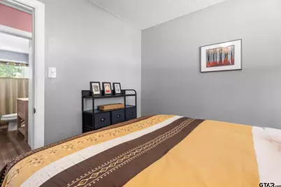 412 W 25th St, Tyler, TX 75702 - Photo 25