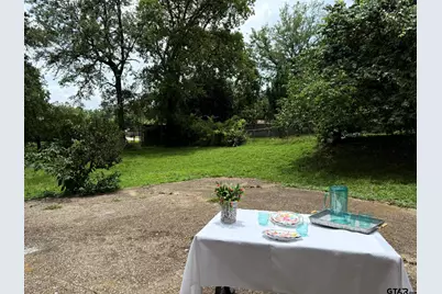 412 W 25th St, Tyler, TX 75702 - Photo 33