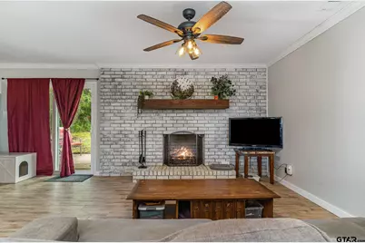 109 Carroll, Athens, TX 75752 - Photo 11