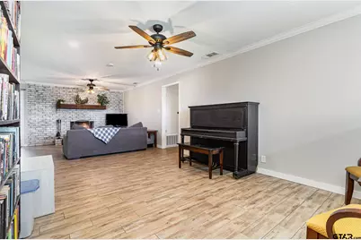 109 Carroll, Athens, TX 75752 - Photo 23