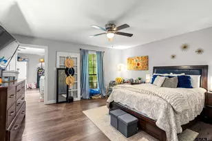 237 Saddleback Ln, Holly Lake Ranch, TX 75765 - Photo 15