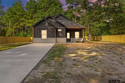 175 County Road 4114, Jacksonville, TX 75766 - Photo 1