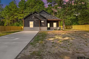 175 County Rd 4114, Jacksonville, TX 75766 - Photo 1