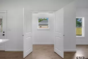 175 County Rd 4114, Jacksonville, TX 75766 - Photo 13