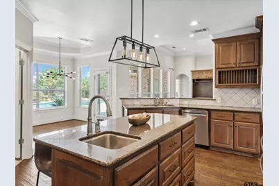 225 Chester Drive, Canton, TX 75103 - Photo 17