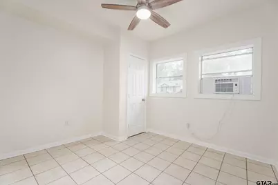1910 E Lake Street, Tyler, TX 75701 - Photo 13