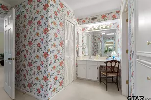 4930 W Twin Lakes Dr, Tyler, TX 75704 - Photo 21