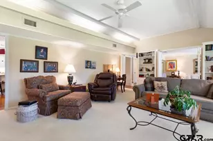 4930 W Twin Lakes Dr, Tyler, TX 75704 - Photo 11