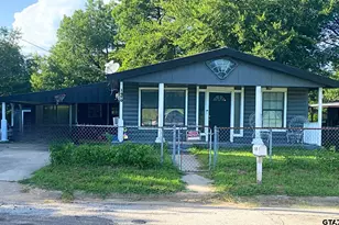 1670 Shiloh St, Paris, TX 75460 - Photo 1