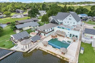 220 Pinoak Dr, Mabank, TX 75156 - Photo 3