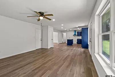 800 Holbrook, Mt Vernon, TX 75457 - Photo 15