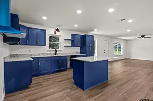 800 Holbrook, Mt Vernon, TX 75457 - Photo 9