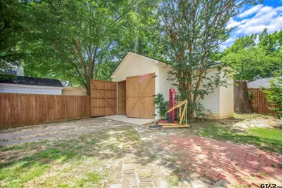705 S Vine Ave, Tyler, TX 75701 - Photo 5