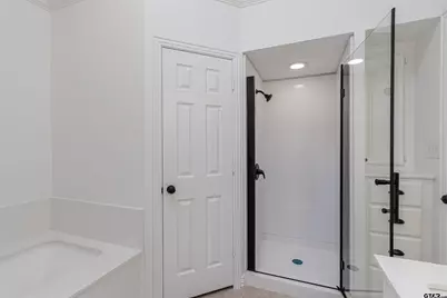 22002 Stage Coach Dr, Chandler, TX 75758 - Photo 21