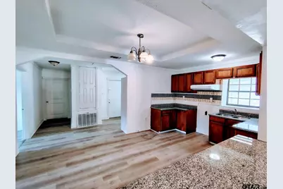 211 Watkins, Longview, TX 75604 - Photo 7