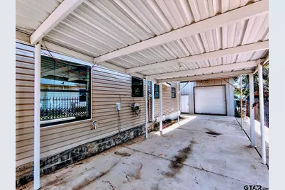 211 Watkins, Longview, TX 75604 - Photo 23