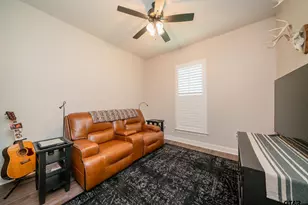 4523 LONE OAK LN, Longview, TX 75605 - Photo 41