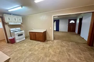 1030 W Kuykendall, Grand Saline, TX 75140 - Photo 5