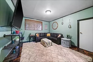 110 Utah St, Van, TX 75790 - Photo 13