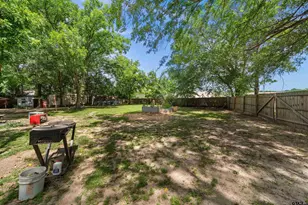 110 Utah St, Van, TX 75790 - Photo 41