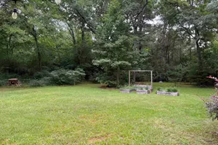 409 Co Rd 4204, Jacksonville, TX 75766 - Photo 33