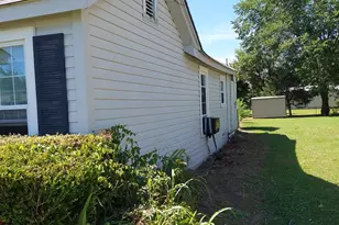 409 W Carnegie, Winnsboro, TX 75494 - Photo 19