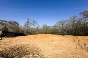 110 Elmwood Ct, Palestine, TX 75801 - Photo 5