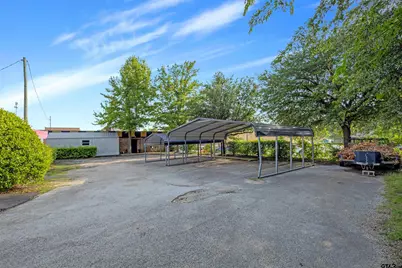 228 W Broad, Mineola, TX 75773 - Photo 5