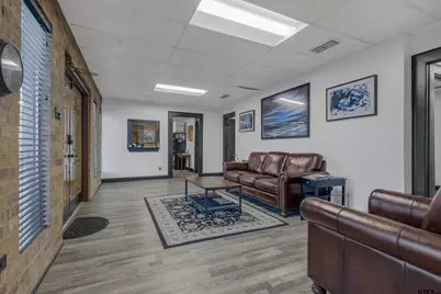 228 W Broad, Mineola, TX 75773 - Photo 17