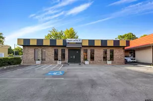 228 W Broad, Mineola, TX 75773 - Photo 1