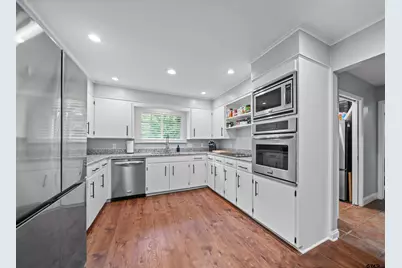 4107 Chester Drive, Tyler, TX 75701 - Photo 11