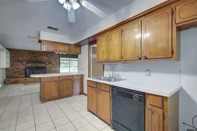 19870 Fm 1253, Lindale, TX 75771 - Photo 13